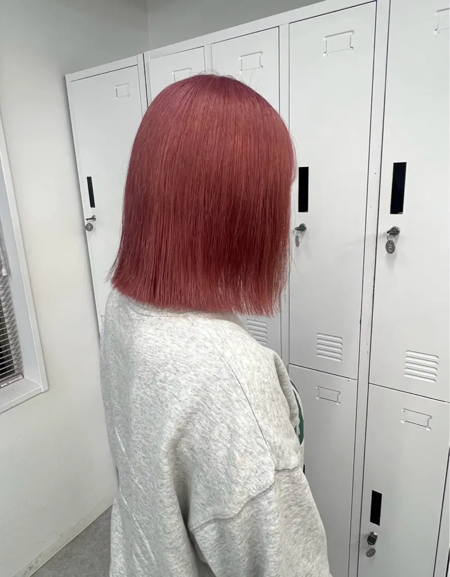 ミディアム カラー アッシュ ベージュカラー ブリーチ ブロンド ブロンドベージュ ヘアカラー 💍モテる艶髪 透明感カラー💖のヘアスタイル