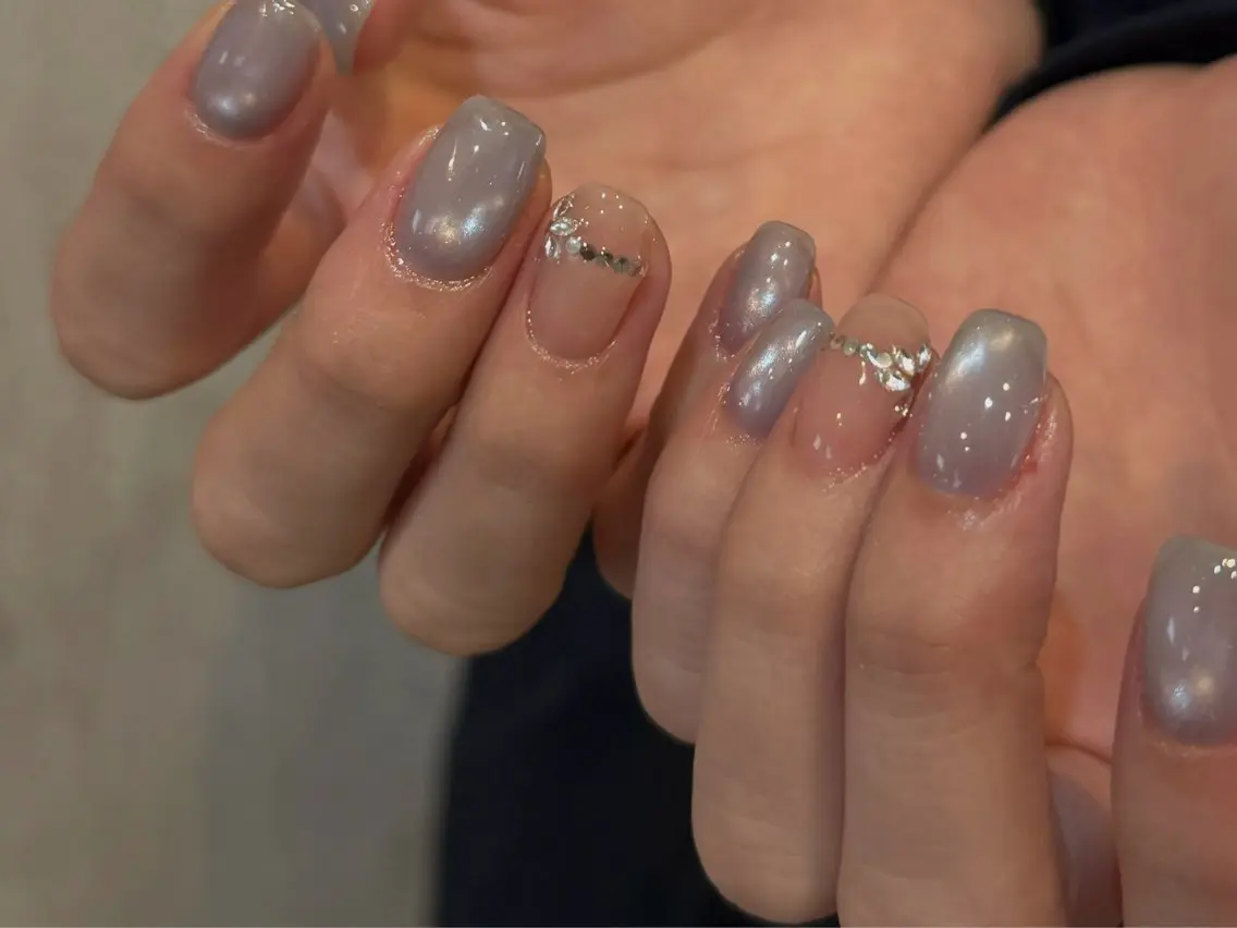 ネイル フレンチネイル マグネットネイル 持ち込み ニュアンスネイル ワンカラーネイル ハンドネイル LINEA.nail Kozueのネイルデザイン