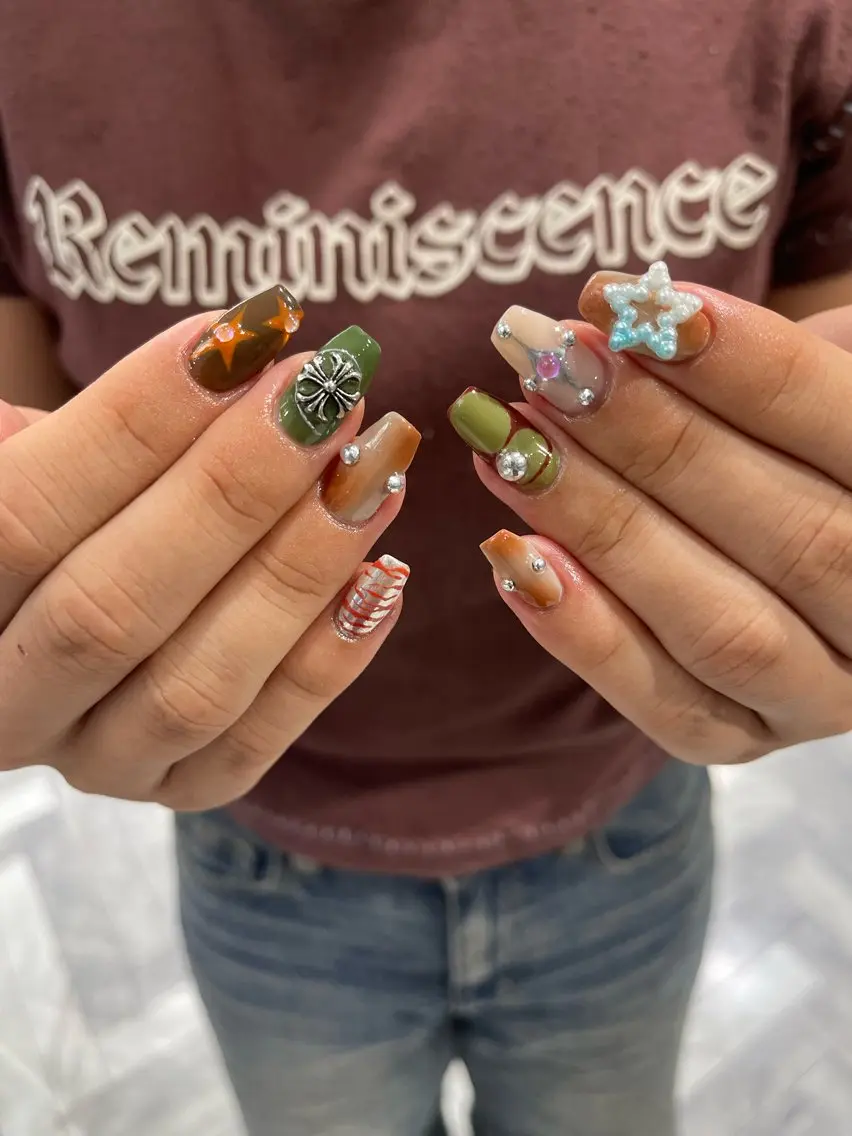 ネイル ユナ🌙 nailのネイルデザイン