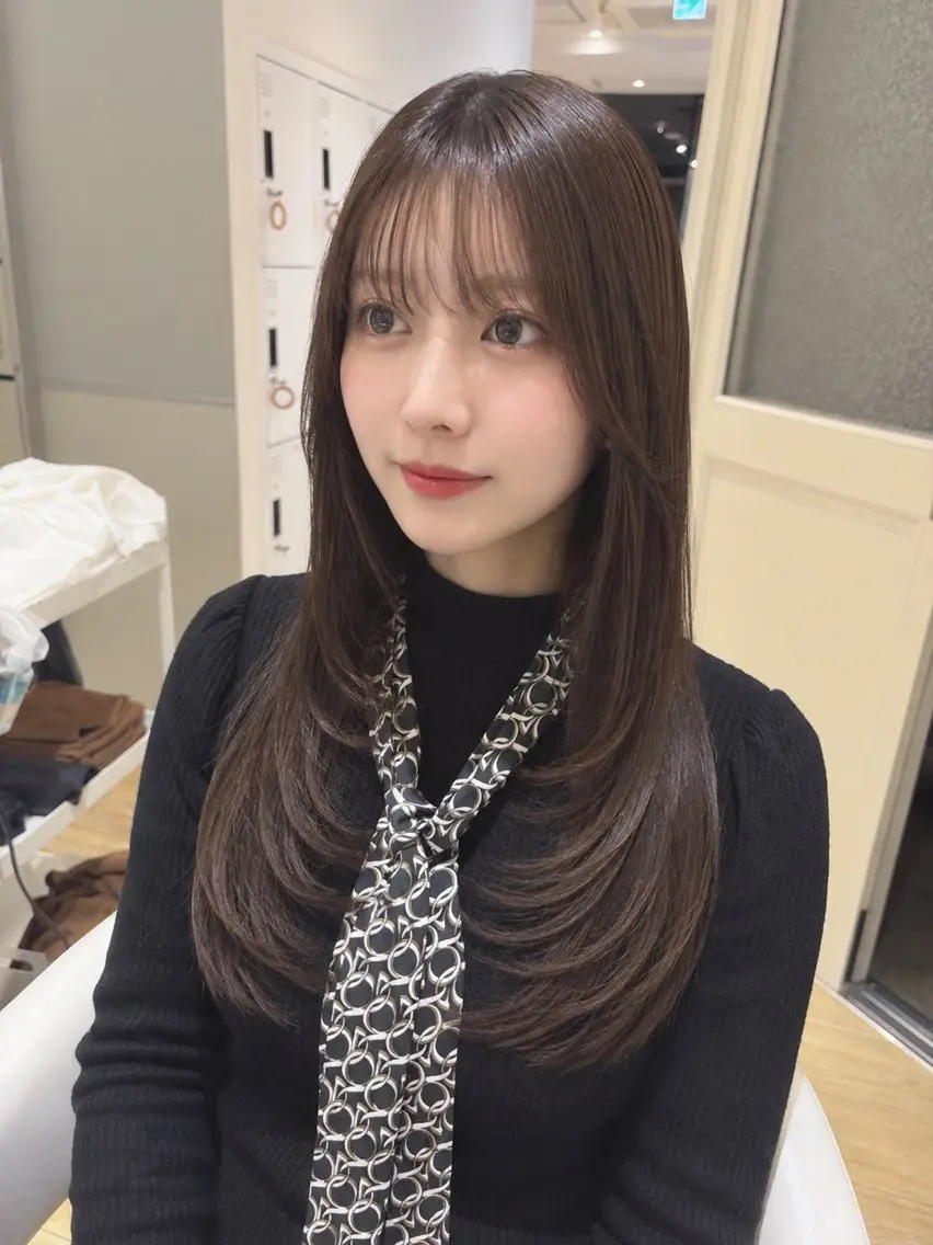 セミロング カラー カット ヘアカラー トリートメント 似合わせ 顔周りYUUGAのヘアスタイル