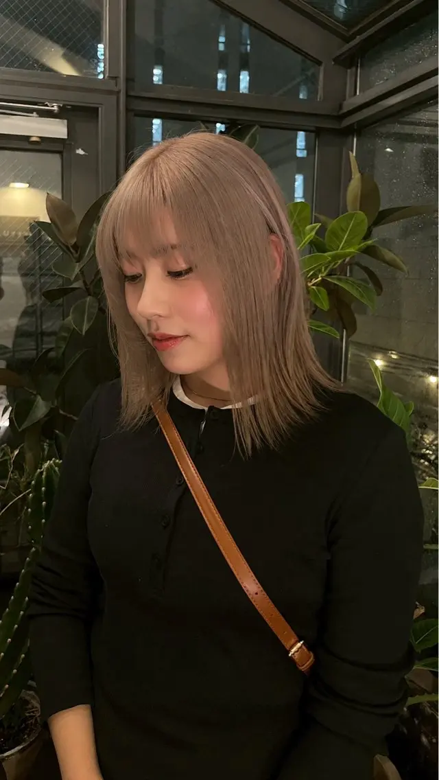 カラー 𝐌𝐢𝐮♥透明感 カラー♥のヘアスタイル