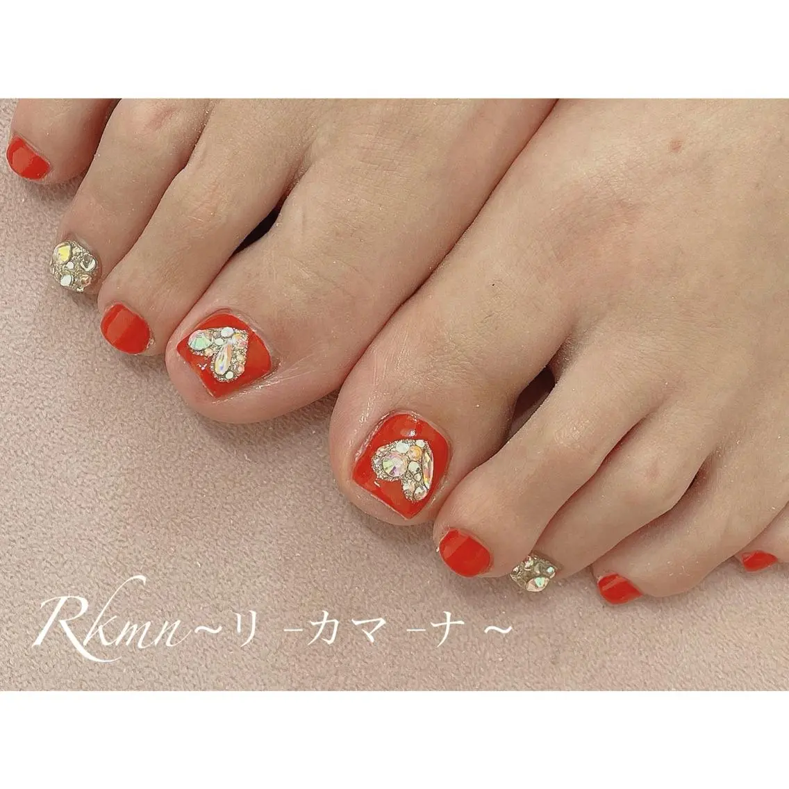 ネイル アートネイル フットネイル ハート 赤色 春ネイル Rkmn ~リ-カマ-ナ~のネイルデザイン