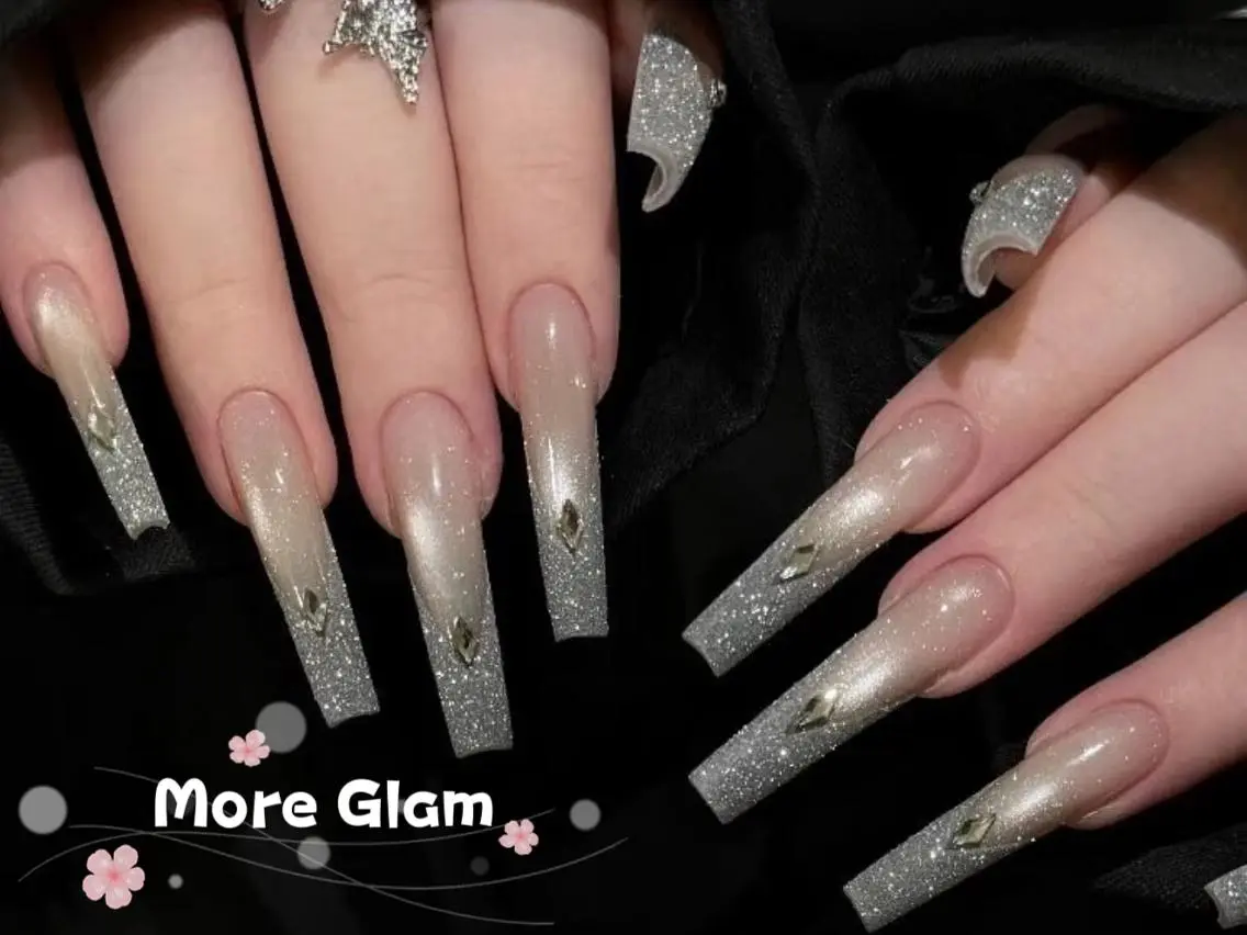 ネイル フットネイル フレンチネイル ジェルネイル ガラスフレンチ 韓国ネイル MoreGlam ネイルのネイルデザイン