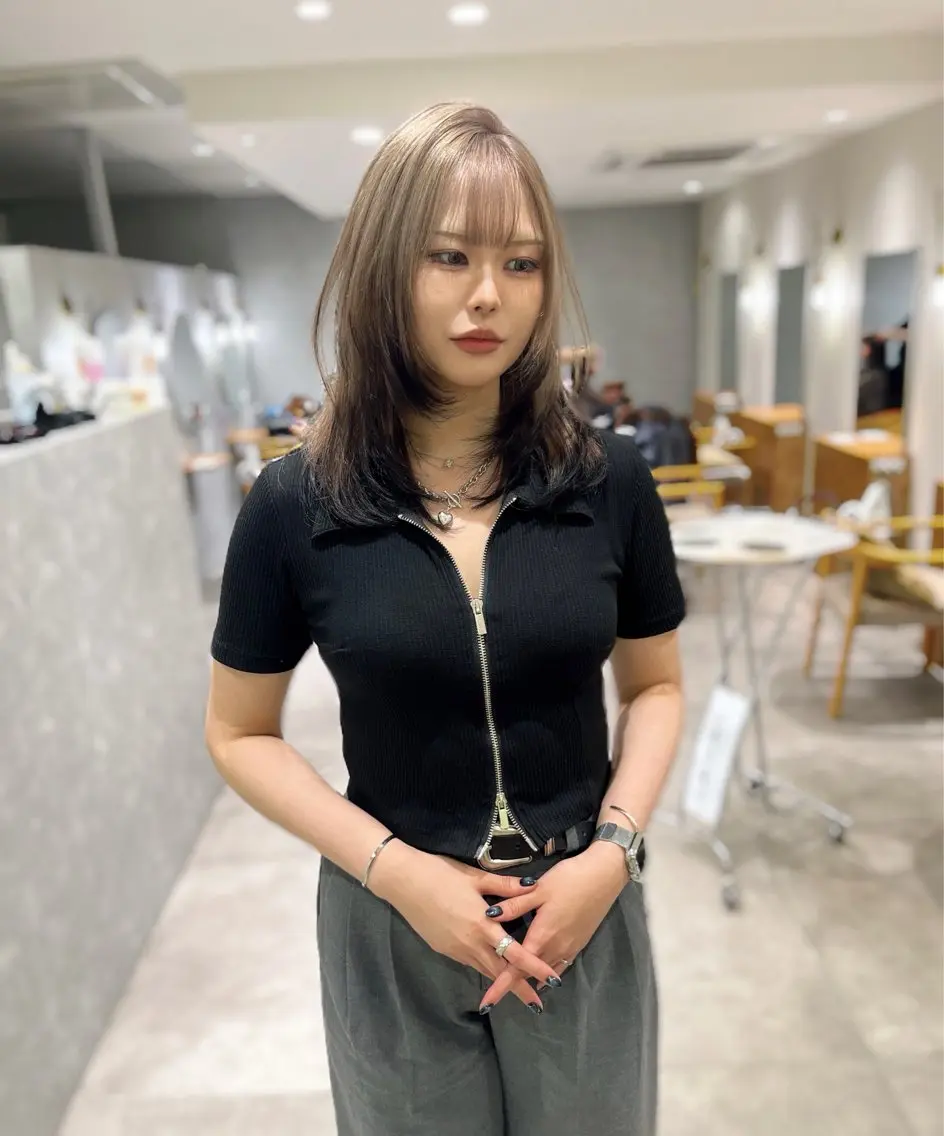カラー 河原 楓樹のヘアスタイル