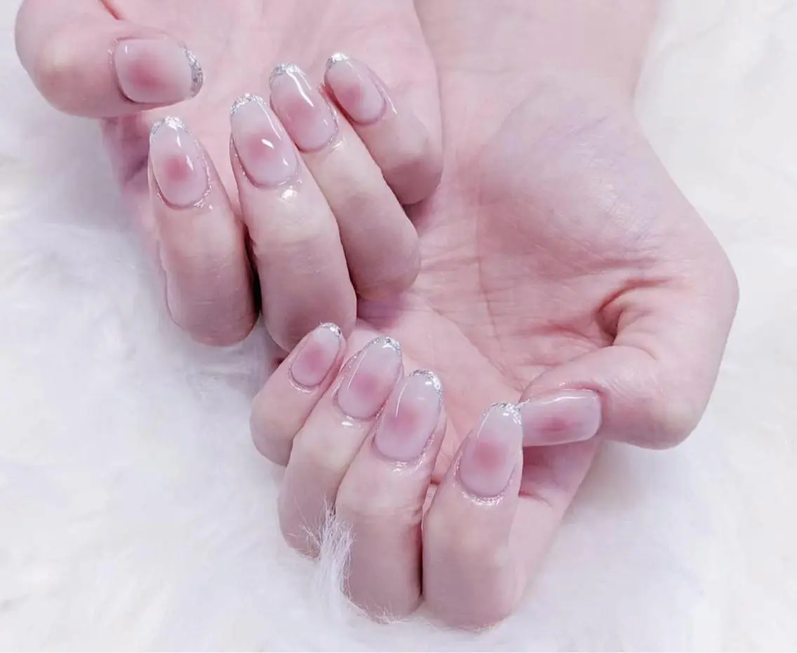 ネイル ハンドネイル MoonNail ユリ🌸のネイルデザイン
