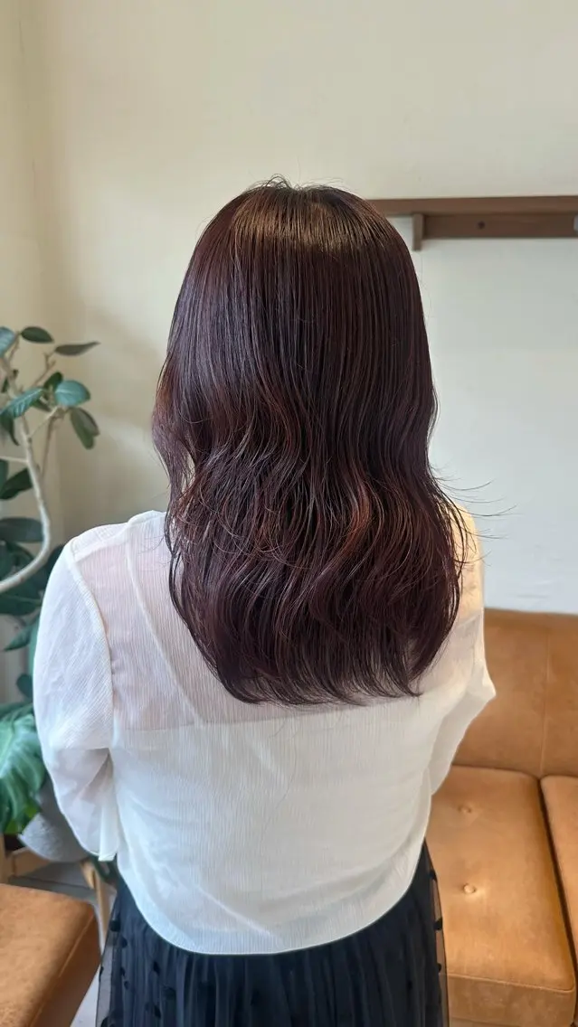 ミディアム カラー ブラウンカラー ピンクカラー ピンクブラウン レイヤーカット カット ヘアカラー 🎀 RUNA🎀のヘアスタイル