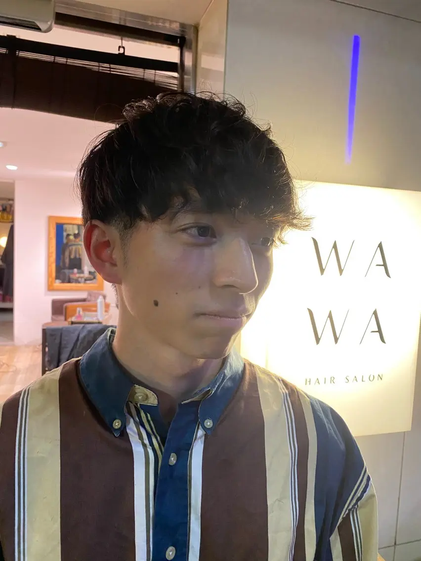 ショート メンズ マッシュ 刈り上げ ショートヘア カット 艶カラー、パーマ 祥一朗　WAWAのヘアスタイル
