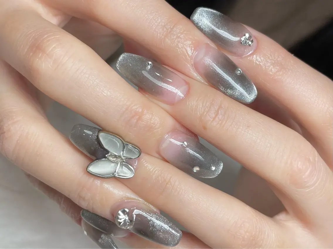 ネイル グラデーション マグネットネイル riri-nail Rie Endoのネイルデザイン