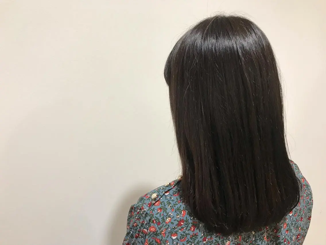 セミロング 暖色カラー🍊 ボブ🌿顔周りcutのヘアスタイル