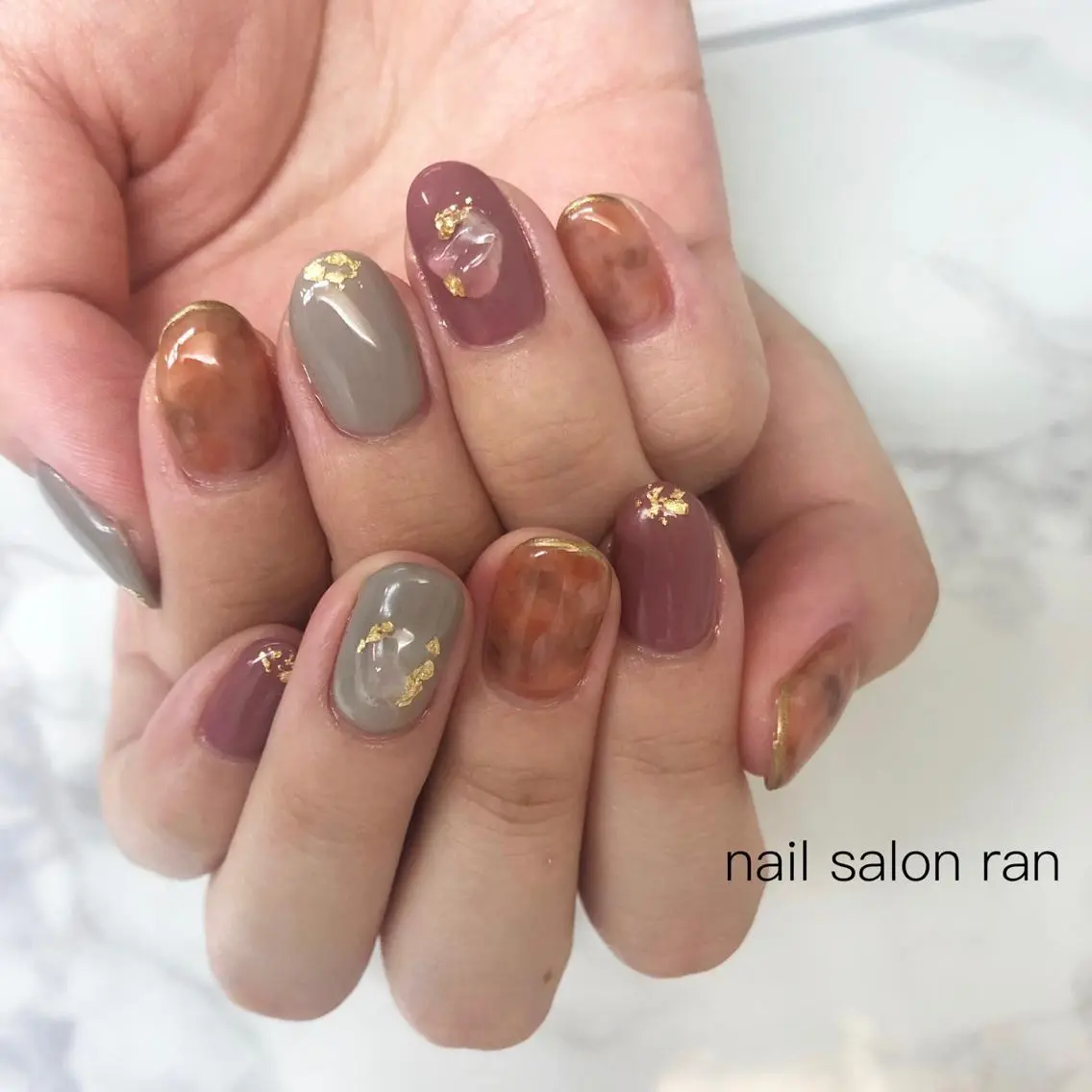 ネイル べっ甲ネイル 持ち込み nailsalon ranのネイルデザイン