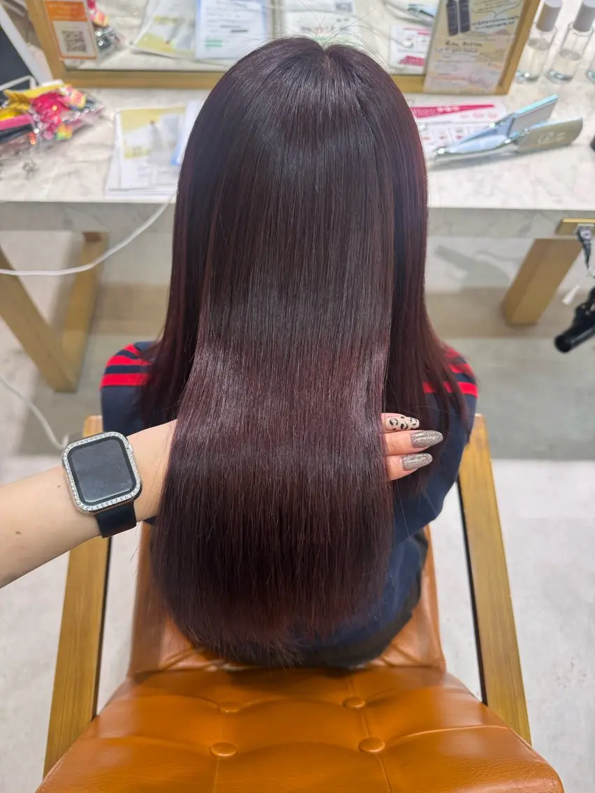 セミロング カット ヘアカラー トリートメント ブリーチなしWカラー / 野中悠那のヘアスタイル