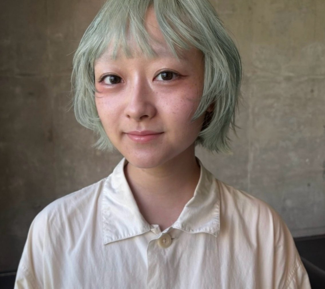 ショート カラー カット ヘアカラー トリートメント Cocona🦤 ハイトーン/レイヤーのヘアスタイル