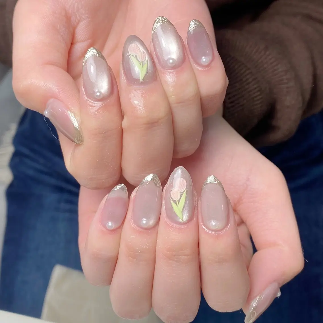 ネイル チークネイル フレンチネイル ジェルネイル ガーリー キラキラネイル ハンドネイル UM Nail Salonのネイルデザイン
