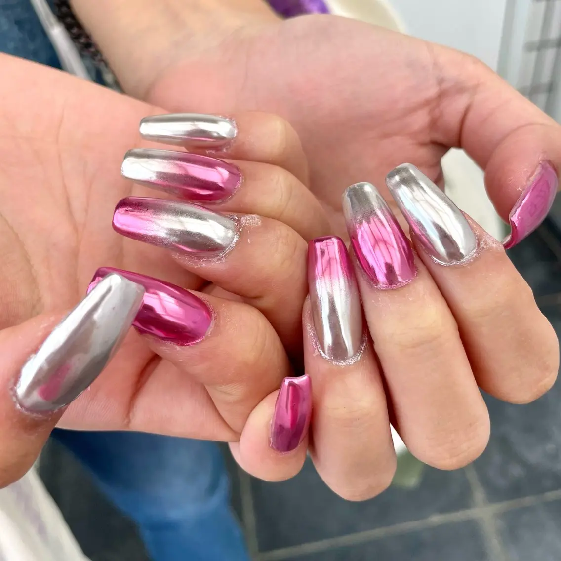 ネイル ミラーネイル ハンドネイル Nail ヌシん家 AKANEのネイルデザイン