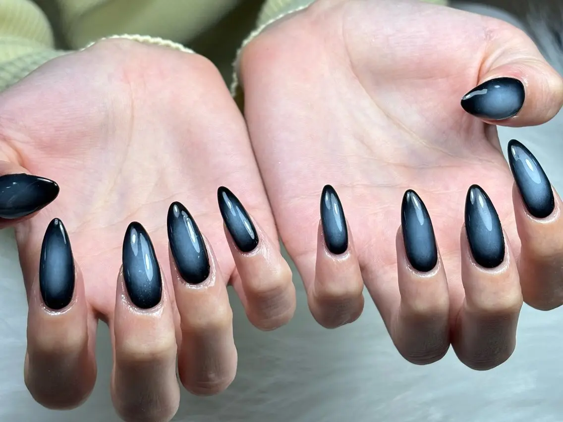 ネイル ジェルネイル キラキラネイル ロングネイル マグネットネイル 持ち込み ハンドネイル Sully Nail Labのネイルデザイン