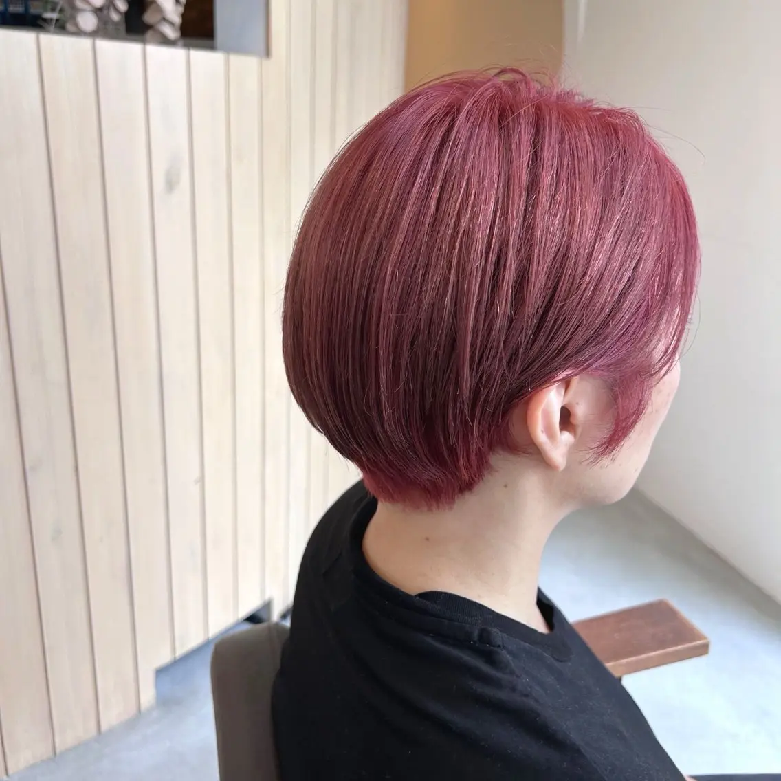 ショート ヘアカラー 綿貫 美雪のヘアスタイル