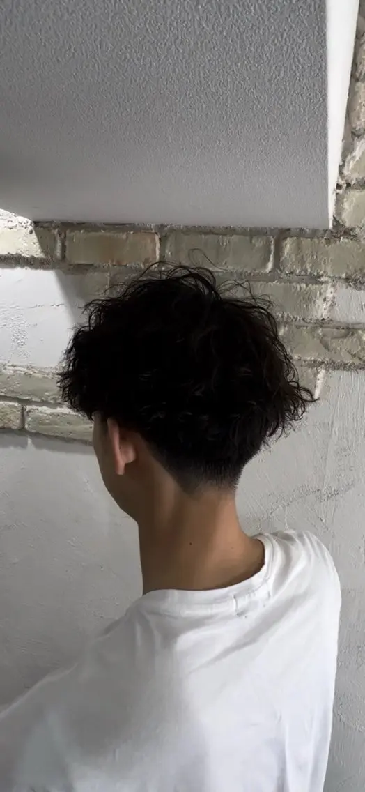 ミディアム ミディアムパーマ ヘアーズベリー 藤本のヘアスタイル