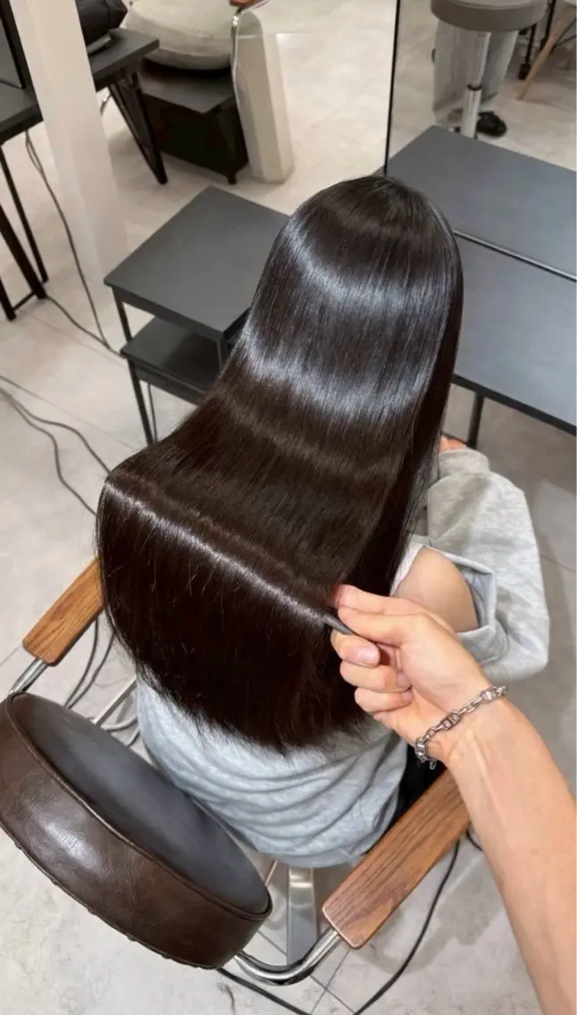 ロング 縮毛矯正🫧髪質改善 高原瑞輝のヘアスタイル