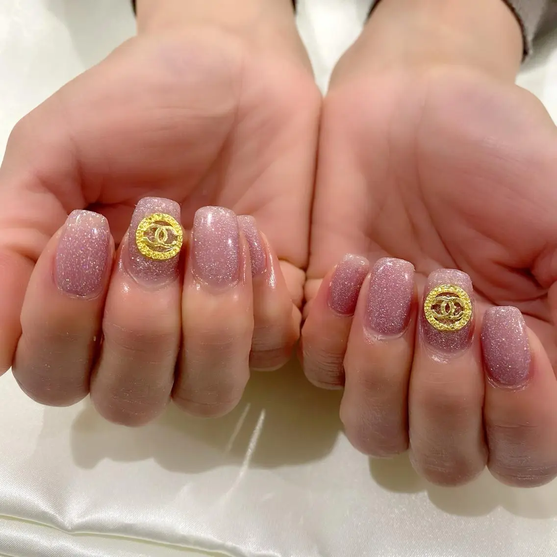 ネイル ジェルネイル ゴージャス スクエアネイル 冬ネイル Salon Ｋのネイルデザイン
