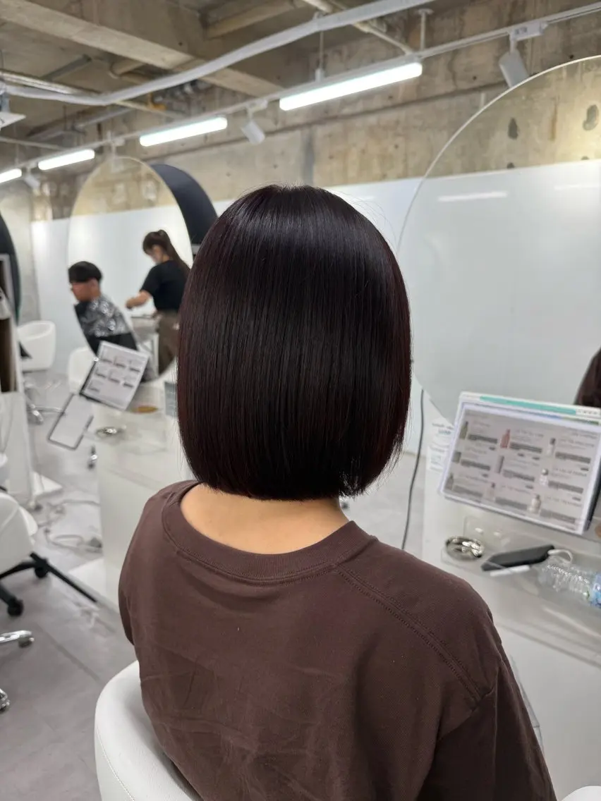 ミディアム カラー カット yuuna ✮ door whiteのヘアスタイル