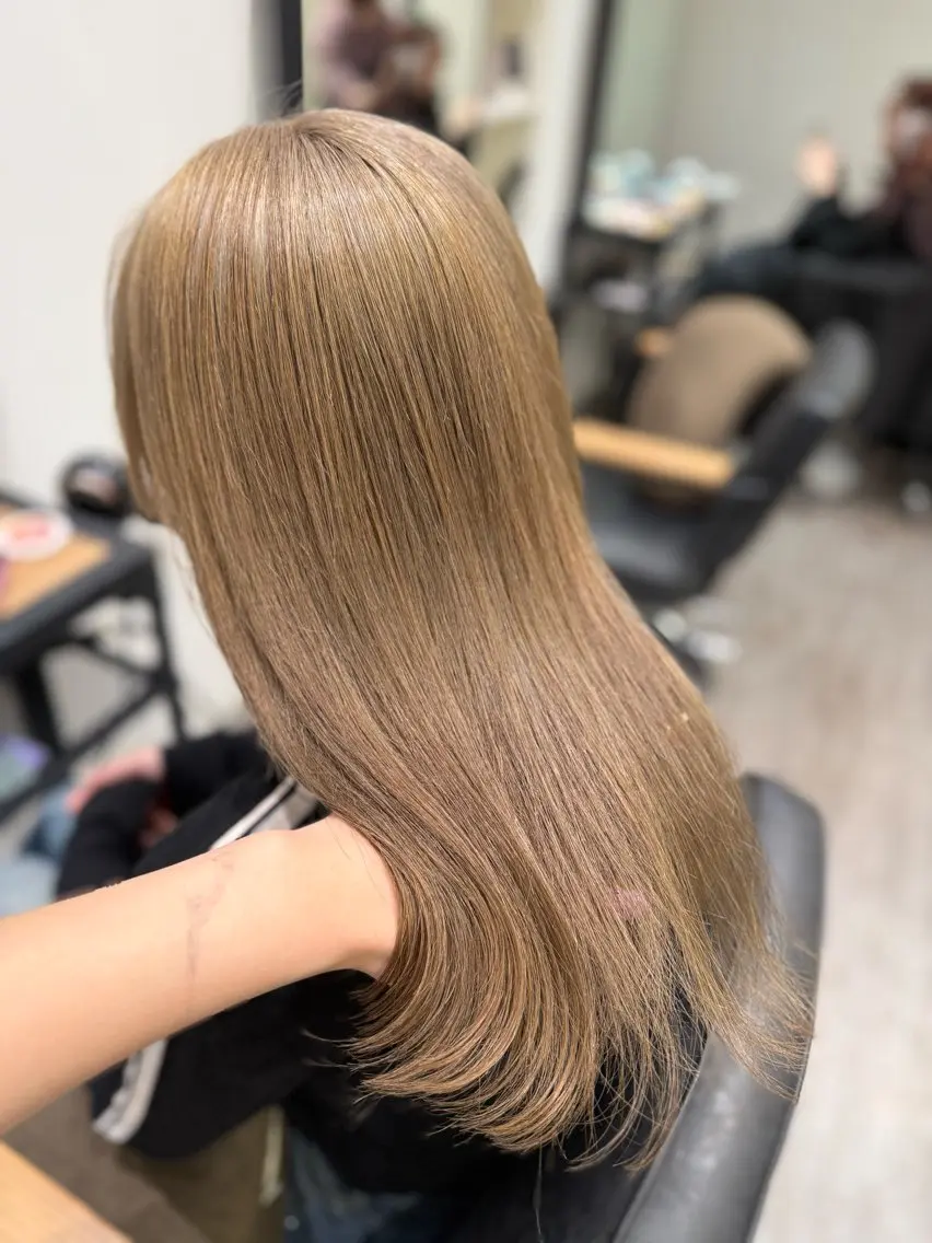 セミロング ヘアカラー cocotte🌿 amaneのヘアスタイル