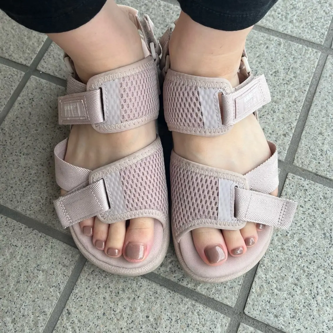 フット 初回オフ込み ワンカラー👡サンダルに合わせたカラーも❣️ 次回来店時特典有り👏の写真