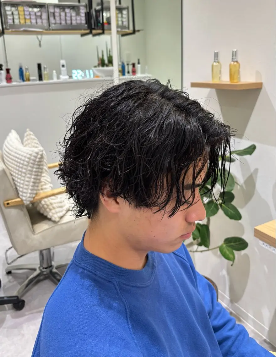 ミディアム パーマ メンズ カット パーマ トリートメント 下村 琉弥のヘアスタイル