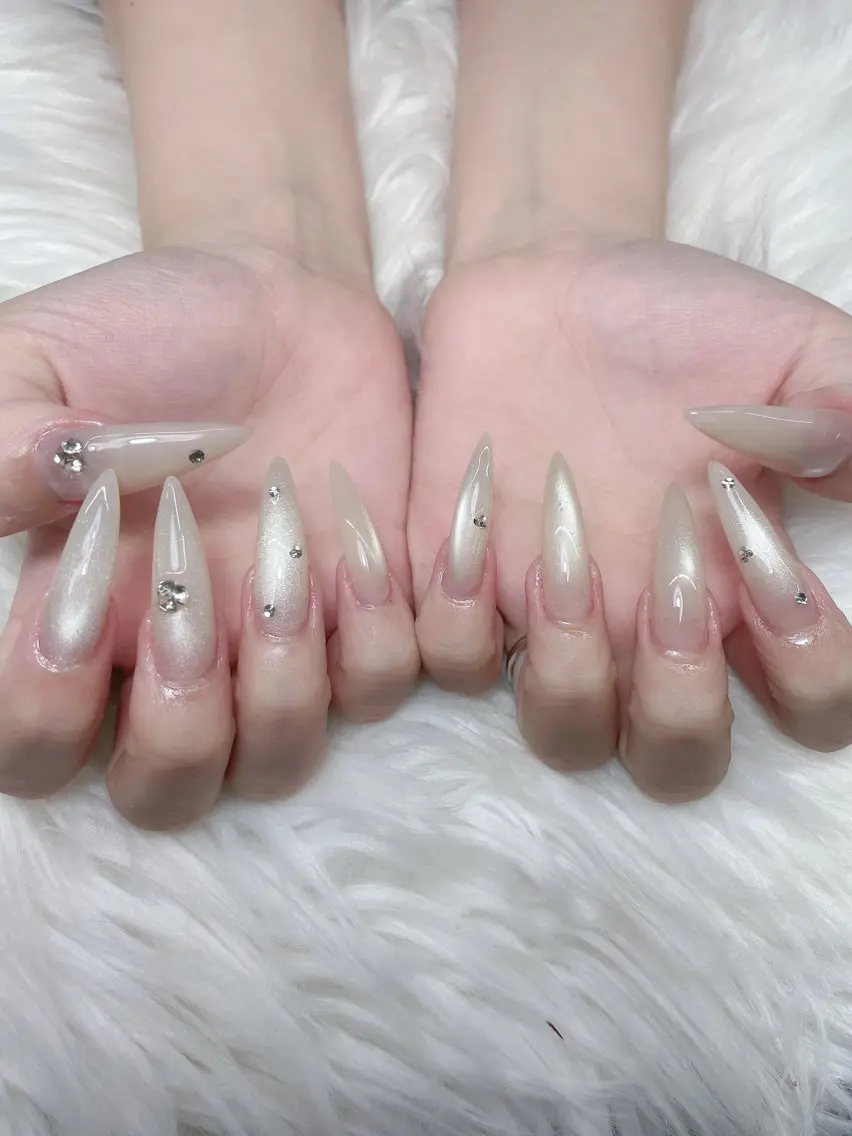 ネイル 長さ出し フレンチネイル グラデーション 韓国ネイル マグネットネイル ハンドネイル VB HEAVEN nailのネイルデザイン
