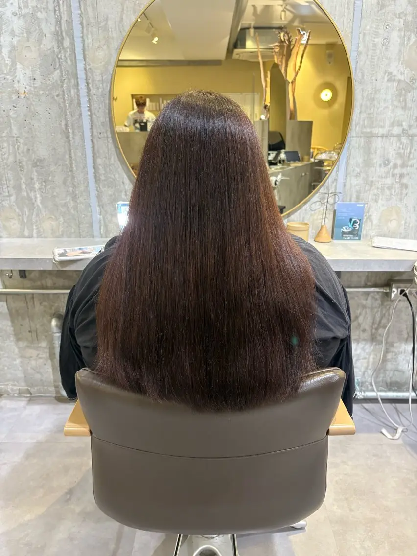 カラー 阪急伊丹🦋こばまつ ひなた🦋のヘアスタイル