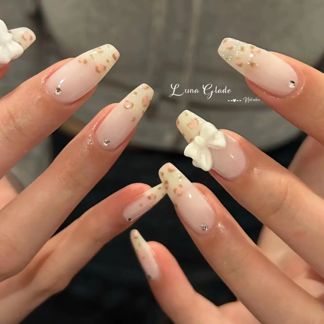 ネイル ハンドネイル Luna Gladeのネイルデザイン