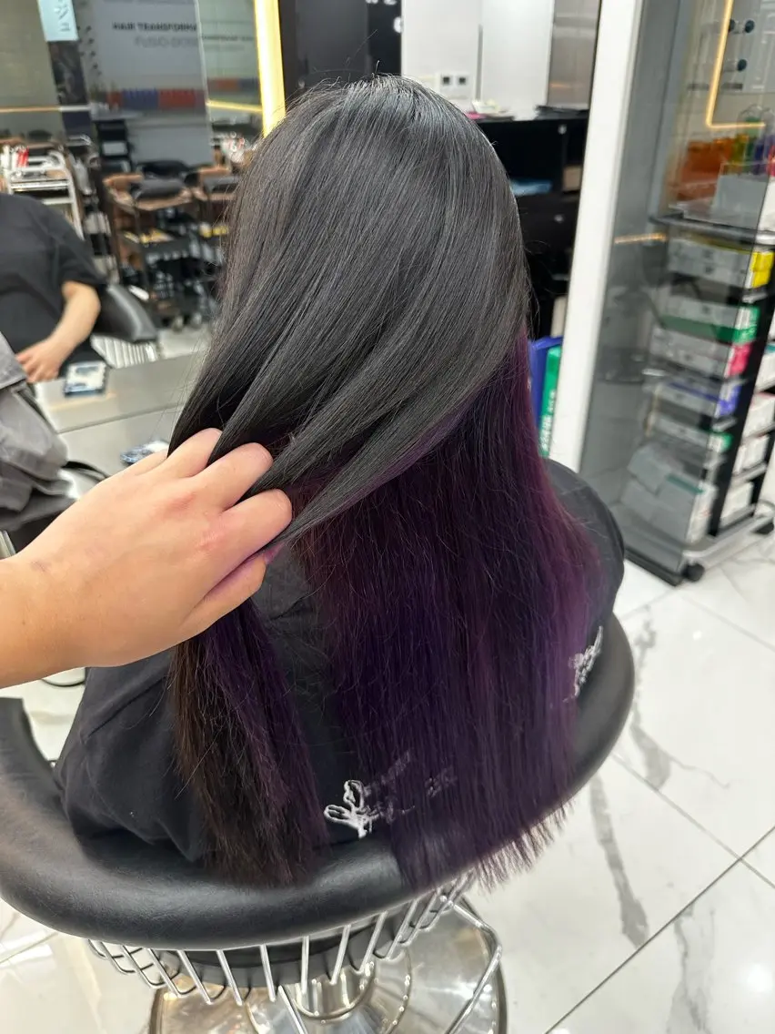 カラー ブリーチ インナーカラー ヘアカラー トリートメント 【Lapis 渋谷本店】りかのヘアスタイル