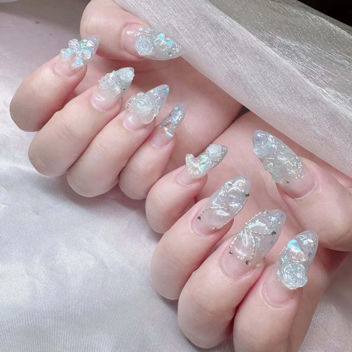 ネイル 氷ネイル・うるうるネイル キラキラネイル ZowZow nailのネイルデザイン