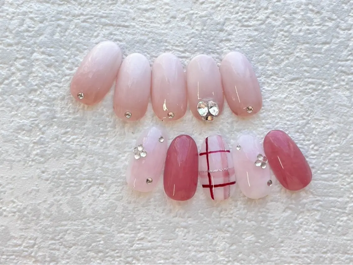ネイル ハンドネイル TRUST Nail 石井美夏のネイルデザイン