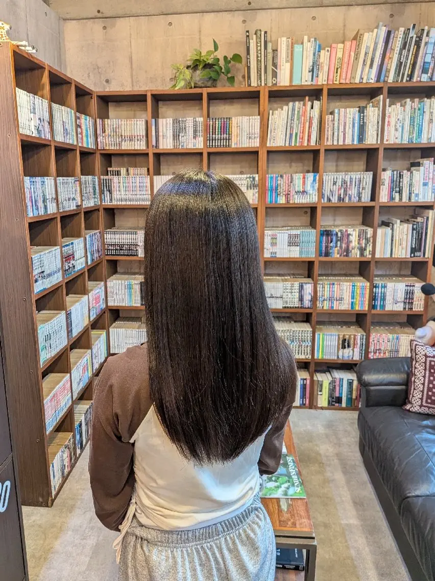 【話題!】つるりんちょトリートメント+カット+カラーの写真