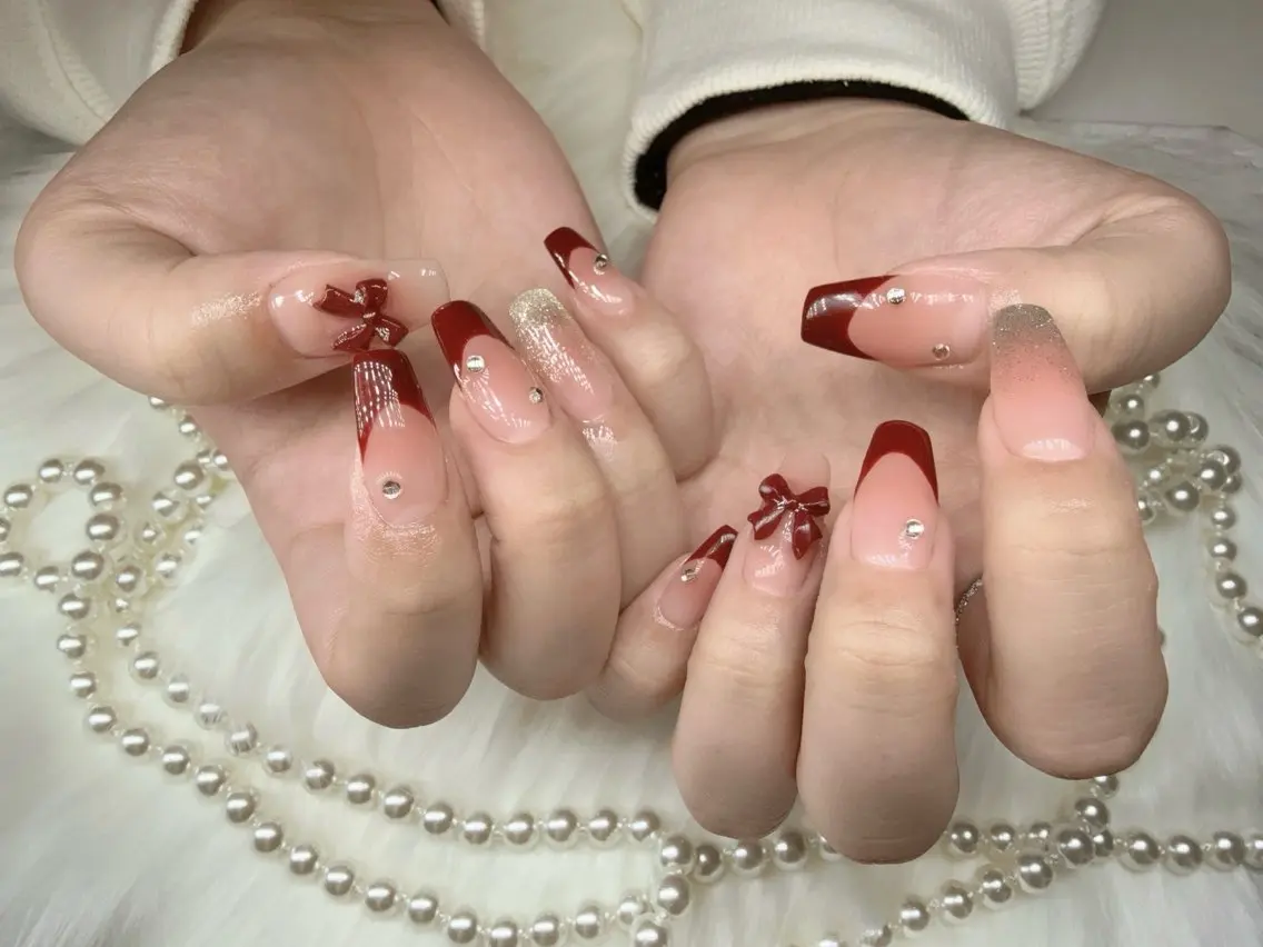 ネイル 長さ出し ハンドネイル Anna Nailのネイルデザイン