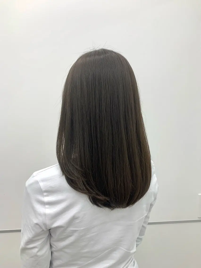 ミディアム カラー アッシュ アッシュグレー アッシュグレージュ グレージュ カット ヘアカラー ヘッドスパ 本格ヘッドスパ🌿 ×ヘア 佐藤のヘアスタイル