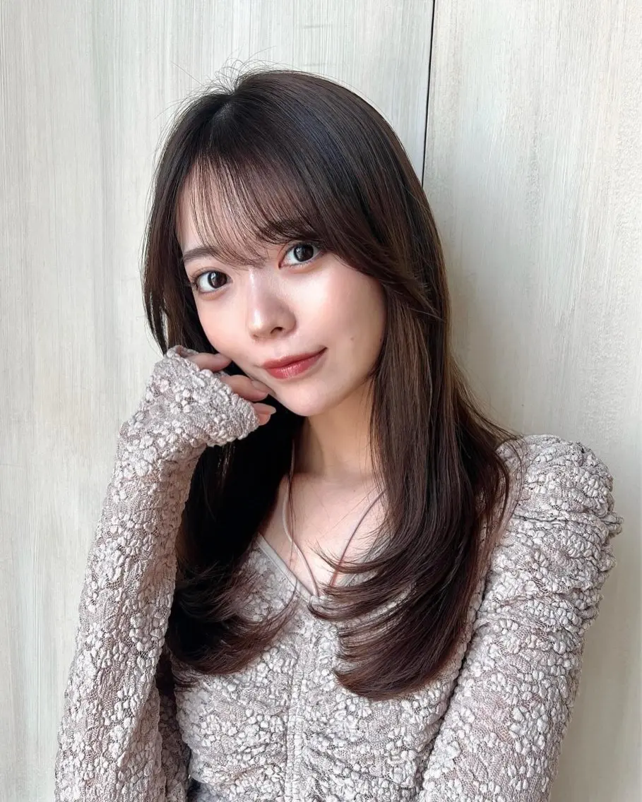 セミロング 顔周りカット レイヤーカット 🧡くびれヘア/前髪 顔周り🧡久原結衣のヘアスタイル