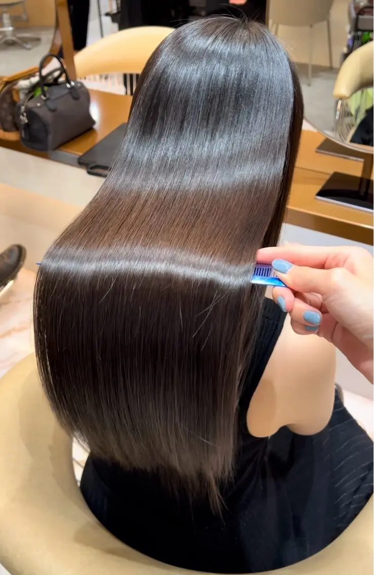 ロング カラー ヘアアレンジ 髪質改善 縮毛矯正 カット 縮毛矯正 トリートメント ✨カチモリ✨レイヤー 韓国ヘア🇰🇷ゆいのヘアスタイル