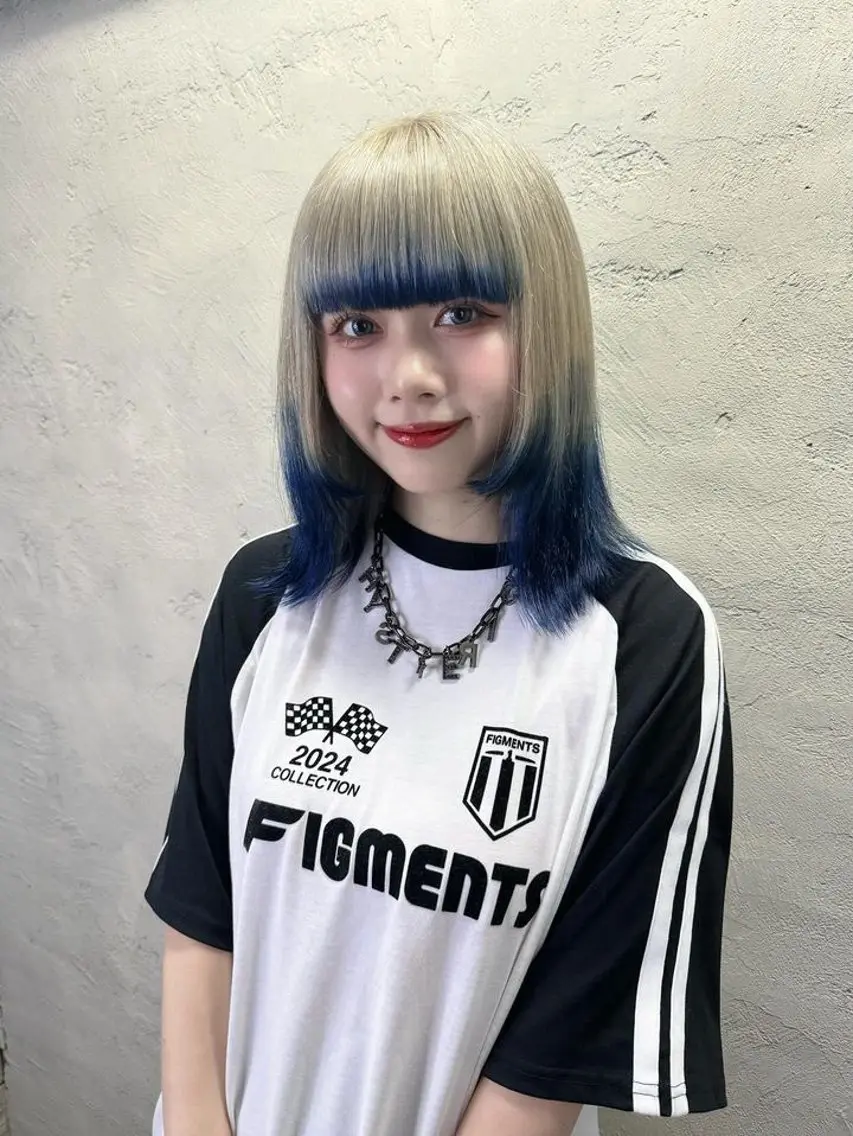 セミロング カラー 🦄垢抜けボブ特化× 暖色カラー未来🦄のヘアスタイル