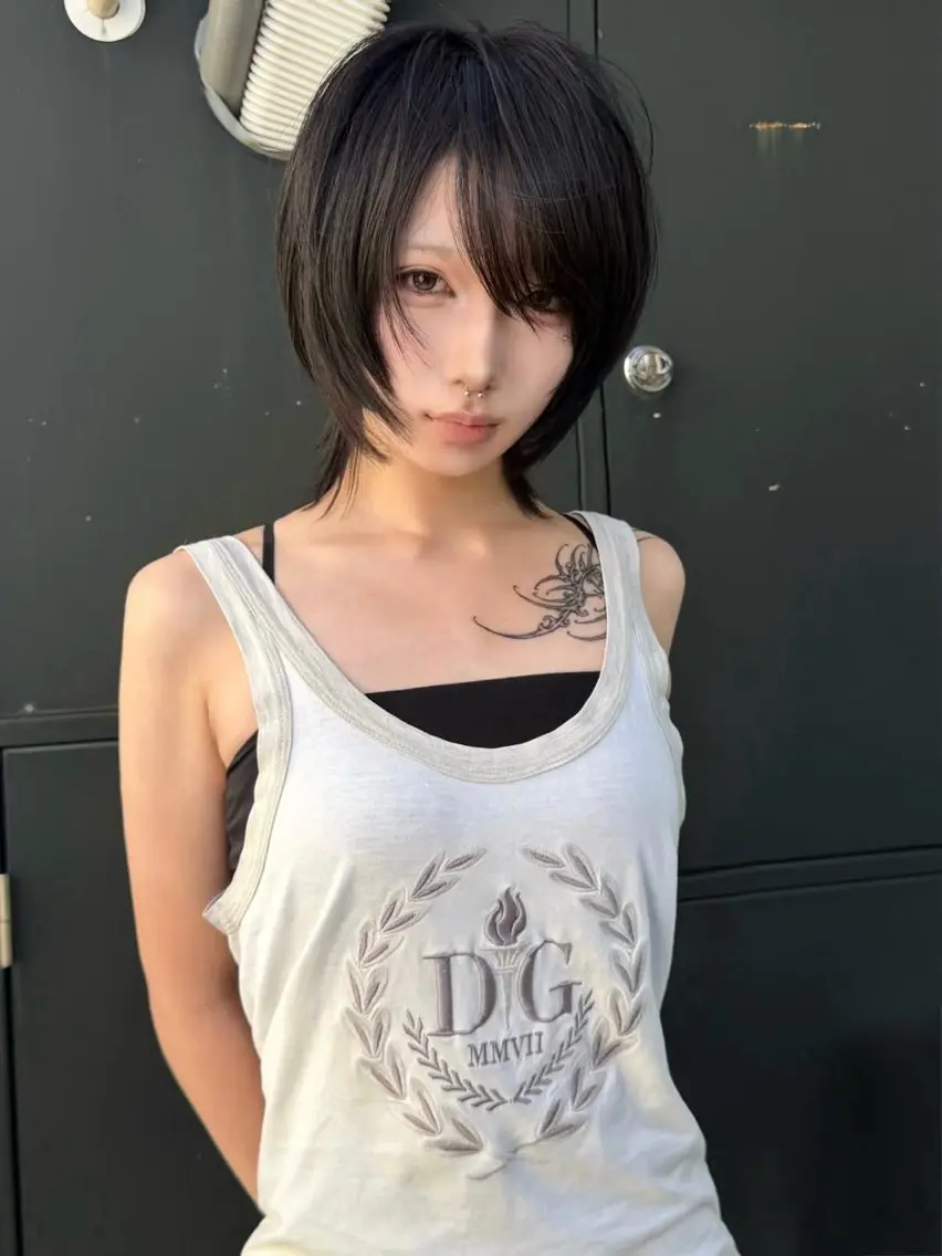 ショート レイヤー×ハイトーン ×デザイン 啓太のヘアスタイル