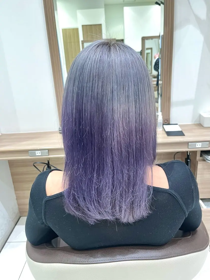 セミロング カラー 🐈‍⬛SARA🎀 縮毛矯正のヘアスタイル