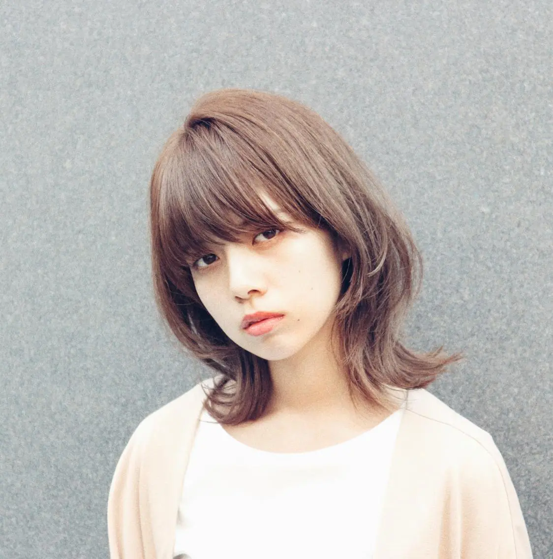 ミディアム カット ヘアカラー 徳本 駿太のヘアスタイル