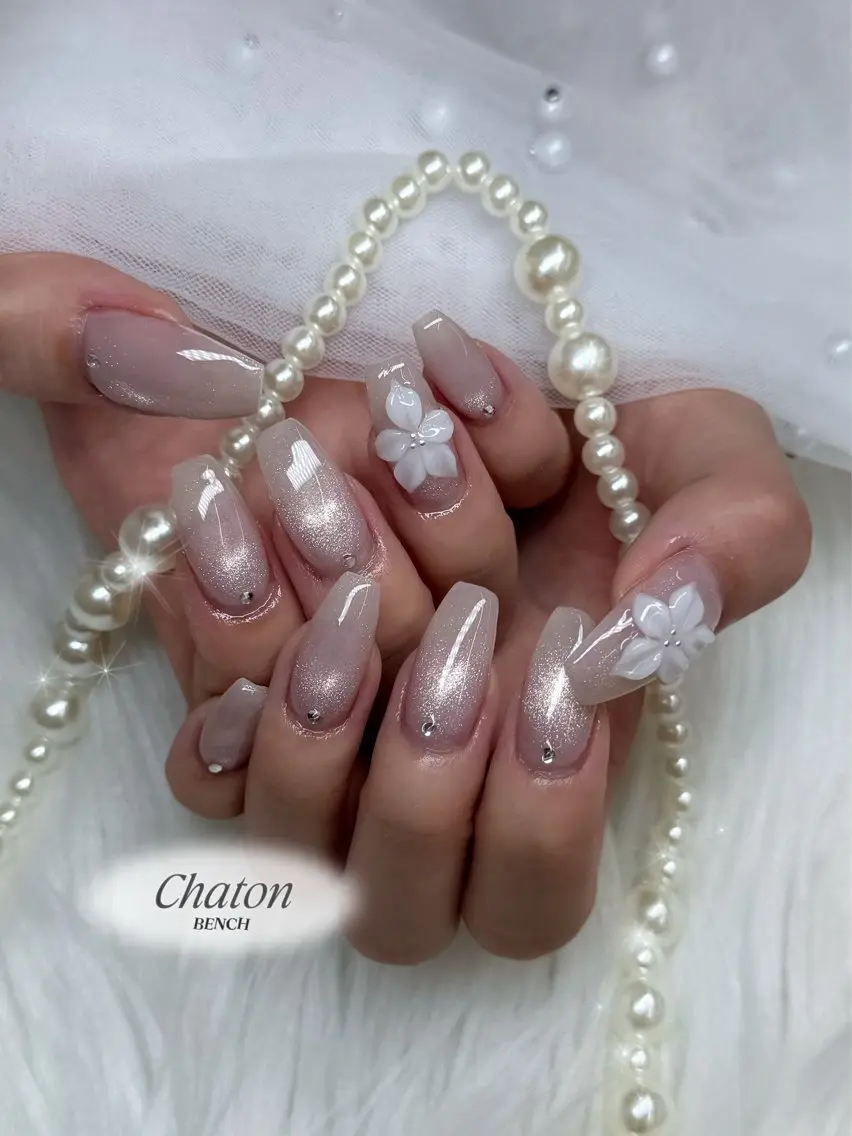 ネイル BENCH Chatonのネイルデザイン