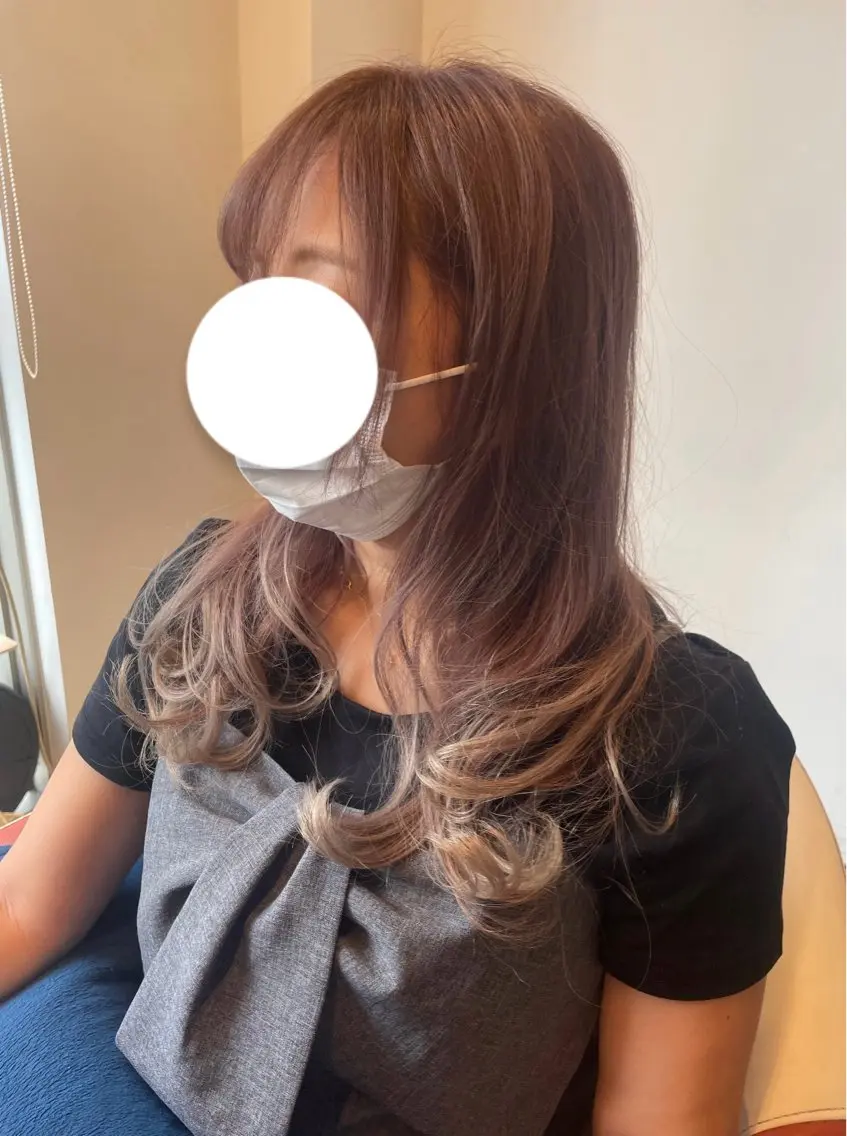 ロング カラー ヘアカラー 高石 乃愛のヘアスタイル