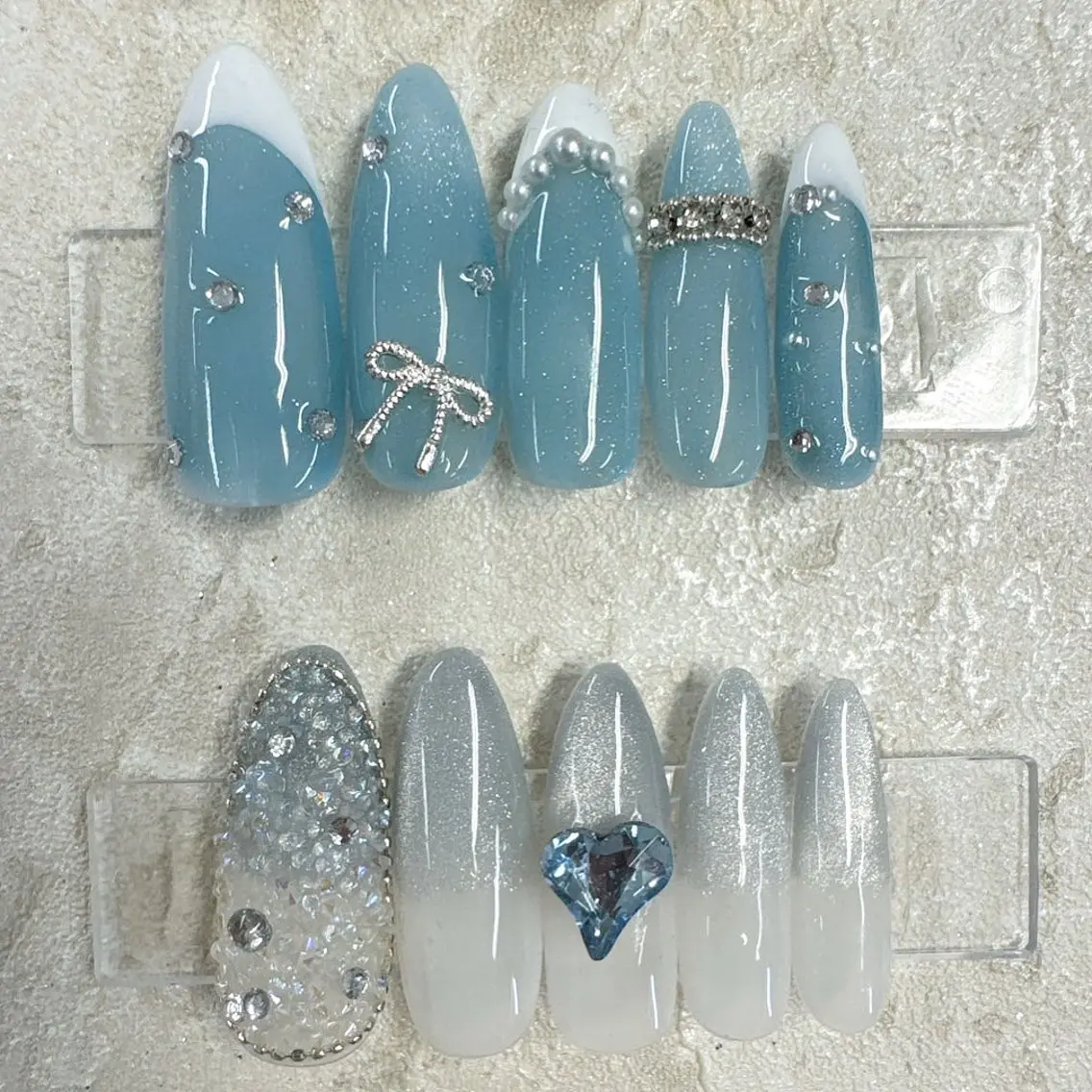 ネイル 長さ出し フレンチネイル ジェルネイル ガラスフレンチ キラキラネイル Queeens nailのネイルデザイン