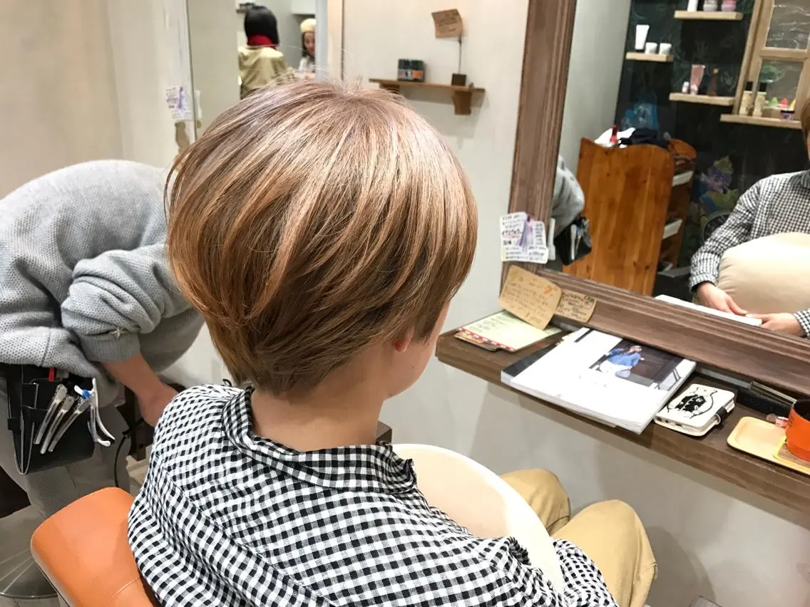 ショート カラー アッシュ ベージュカラー ダブルカラー メンズ指名多数!! 田島史也のヘアスタイル