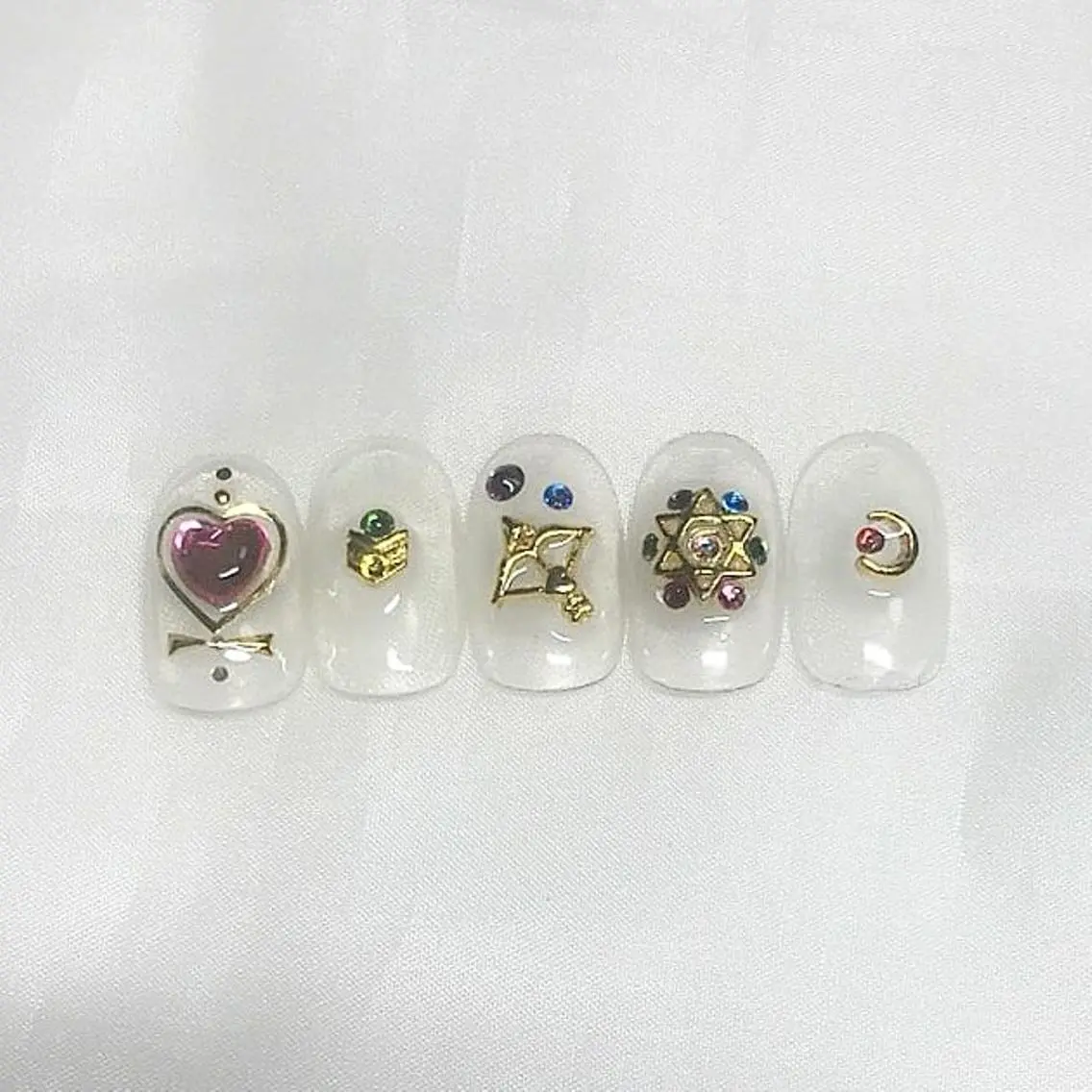 ネイル ミラーネイル ハンドネイル ハンドケア lylynail YUUKAのネイルデザイン