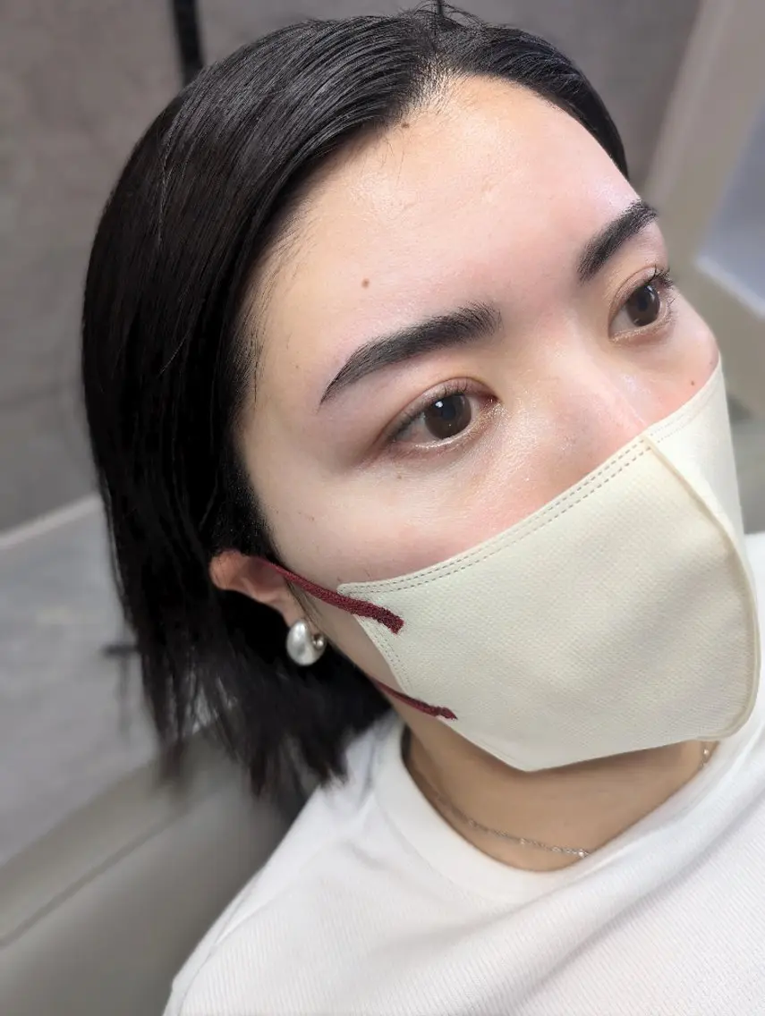 アイブロウ ハリウッドブロウリフト 【Morphome】 ﾓﾙﾌｫﾑのエステ・リラクイメージ