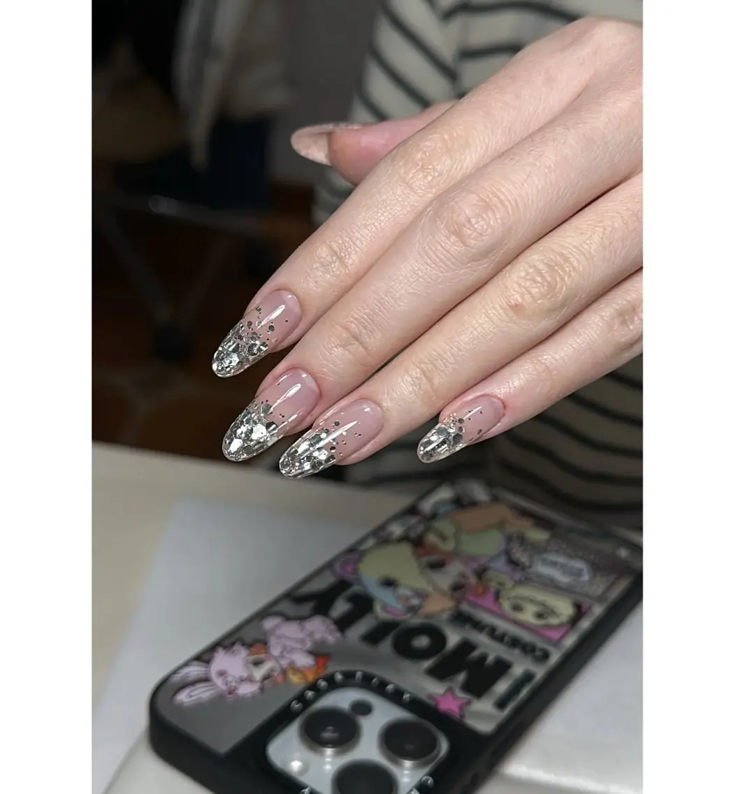 【ハンド】オトナ可愛いラメ又グラデーション¥3799の写真