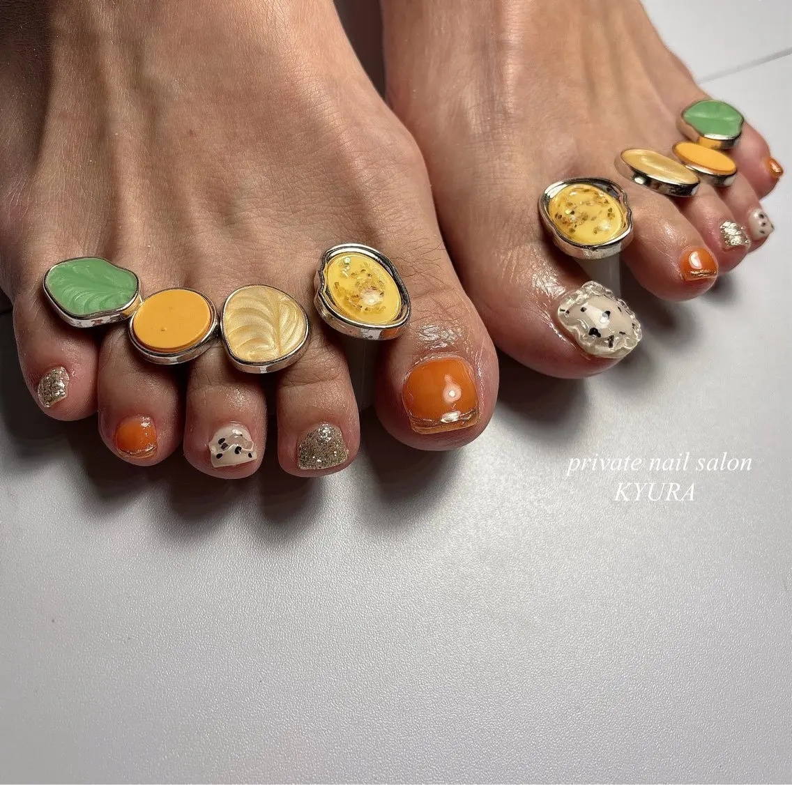 ネイル フットネイル フットネイル 大東市ネイルサロン 【KYURA】ｷｭﾗのネイルデザイン